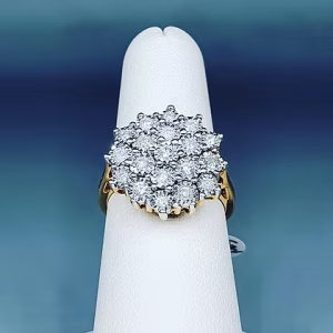 Diamond cluster ring