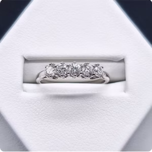 Diamond five stone ring 0.50ct