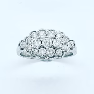 Diamond cluster ring